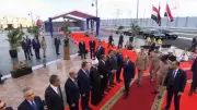 الرئيس السيسي يؤدي صلاة عيد الأضحى بمسجد الرحمن الرحيم في العاصمة الإدارية