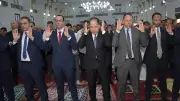محافظ بورسعيد يؤدي صلاة العيد بالمسجد العباسي ويشارك المواطنين الفرحة