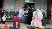 كراسات تلوين وعيديات.. مشاهد من احتفالات المواطنين بعيد الأضحى