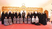 البابا تواضروس يستقبل رئيسة دير مارجرجس وخدامًا من نيوجيرسي