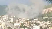 الاحتلال الإسرائيلي يشن غارة جوية على بلدة كفرتبنيت جنوب لبنان