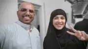 موقف طريف بين ياسمين عبدالعزيز وإعلامي يمني خلال الحج في يوم عرفة