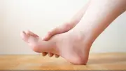 أسباب تنميل أصابع القدم وطرق التعامل معها بفعالية