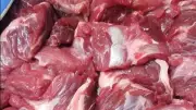 اللحوم الحمراء في عيد الأضحى: فوائد ومخاطر يحذر منها القومي للبحوث