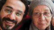 أحمد حلمي يعلن عدم إقامة عزاء لوالدته ويطلب الدعاء