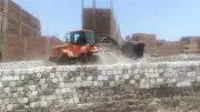 محافظ القليوبية يتابع حملات إزالة التعديات ومراجعة تراخيص البناء