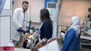 عميد قصر العيني يتابع جاهزية المستشفيات لاستقبال المرضى في العيد