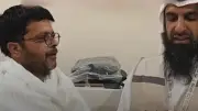 محمد هنيدي يشارك في مسابقة دينية خلال رحلة الحج