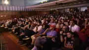رئيس قطاع المسرح يفتتح عرض «التياترو» بمسرح السلام في عيد الأضحى