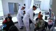 الداخلية توزع مساعدات عينية على الأسر الأولى بالرعاية بمناسبة عيد الأضحى