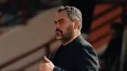 اتحاد كرة السلة يفسخ عقد المدرب الإسباني أوجستي بوش بالتراضي
