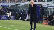 مورينيو يطلب من ريال مدريد التعاقد مع لاعبين جائعين لا نجومًا