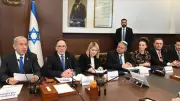 نتنياهو يهدد بتوسيع التوغل في جنوب لبنان بعد احتلال قلعة الشقيف
