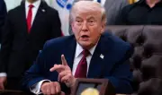 شبكة CNN: ترامب يلوح بالعودة إلى التصعيد العسكري ضد إيران