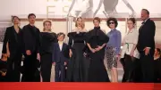 حضور كثيف لمؤتمر فيلم Gentle Monster وتكريم جون ترافولتا في كان