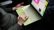 MacBook Neo بـ599 دولاراً في خطر: أبل تدرس حذف أرخص إصداراته