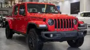 مواصفات سيارة جيب جلاديتور Rubicon X الجديدة كلياً لعام 2026