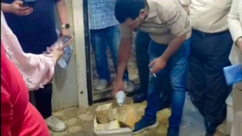 إعدام 100 كيلو جبن فاسد وتحرير 53 محضر تموين في حملة بدمياط