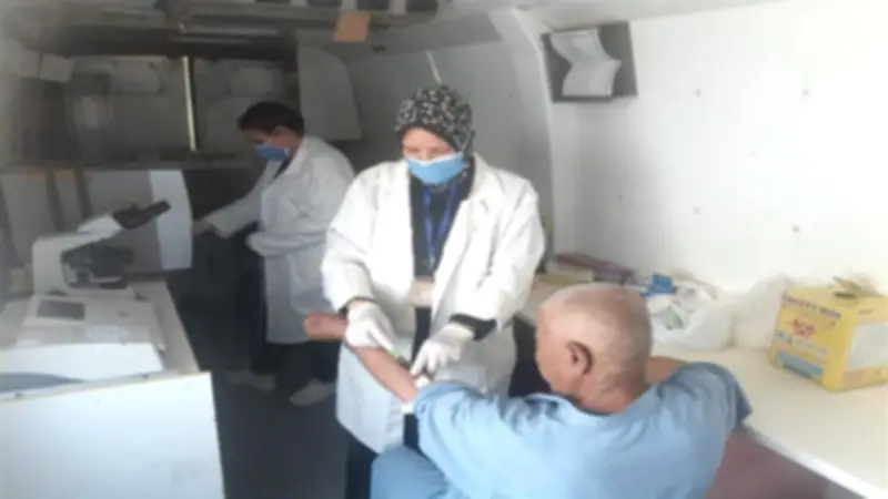 فحص 1009 مرضى في قافلة طبية بقرية حسن باشا بالمنيا