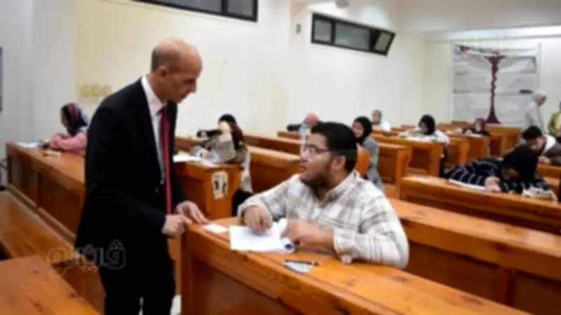 ضبط 11 طالباً بالذكاء الاصطناعي في امتحانات تجارة بني سويف