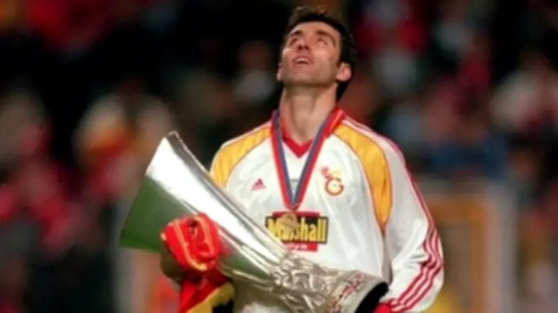 11 ثانية هزت العالم.. كيف صنع هاكان شوكور أسرع هدف في تاريخ كأس العالم؟
