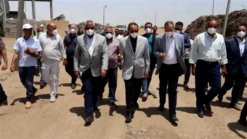 محافظ سوهاج يتفقد مصنع تدوير المخلفات الصلبة بدار السلام بتكلفة 120 مليون جنيه