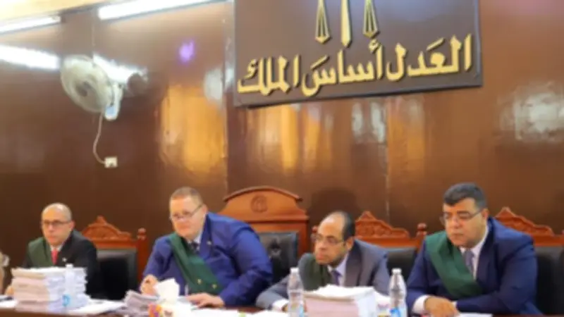 السجن 15 عاماً لعصابة سرقة أغطية غرف الصرف الصحي بقنا
