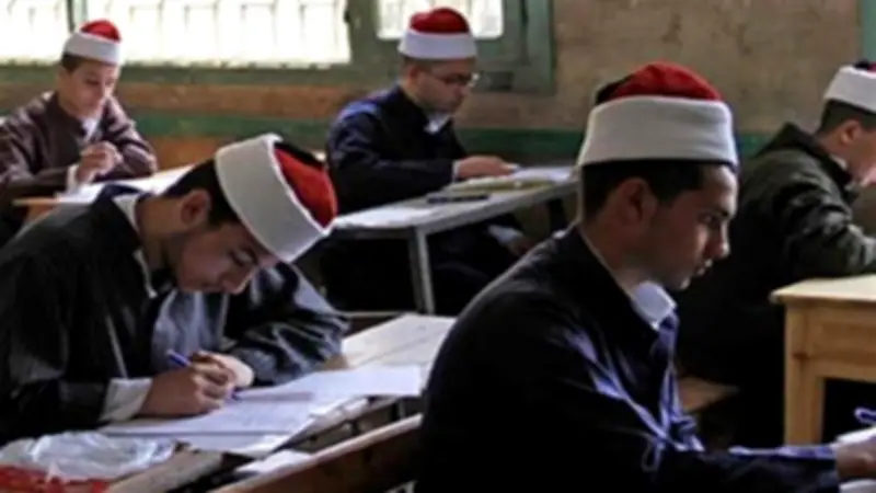 163 ألف طالب وطالبة يؤدون امتحانات الثانوية الأزهرية 2026