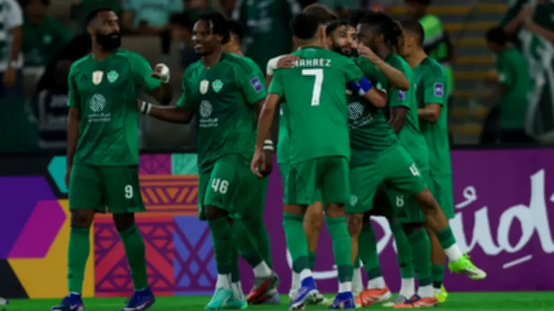 المفرج يكشف سبب استبعاد ثنائي الأهلي من كأس العالم 2026