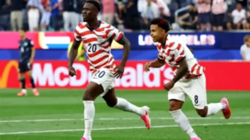 فولارين بالوجون يكتب أول ثنائية في كأس العالم 2026 ويتصدر هدافي المونديال