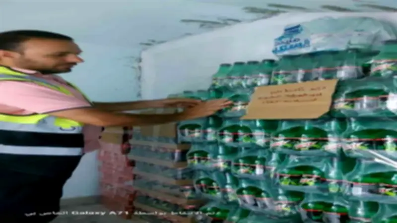 ضبط 2392 عبوة مشروبات غازية غير مسجلة في حملات سلامة الغذاء بالشرقية