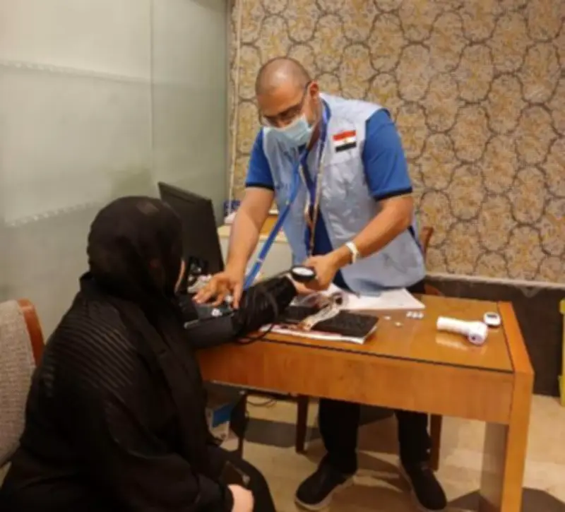 وزارة الصحة تقدم 24 ألفًا و976 خدمة طبية عبر عيادات بعثة الحج في الأراضي المقدسة