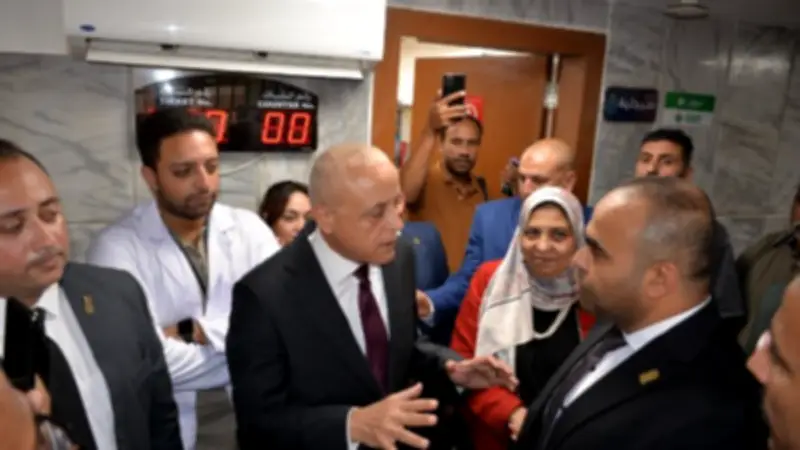 محافظ الأقصر يفتتح وحدة طب أسرة البياضية بـ25 مليون جنيه وسط فرحة الأهالي