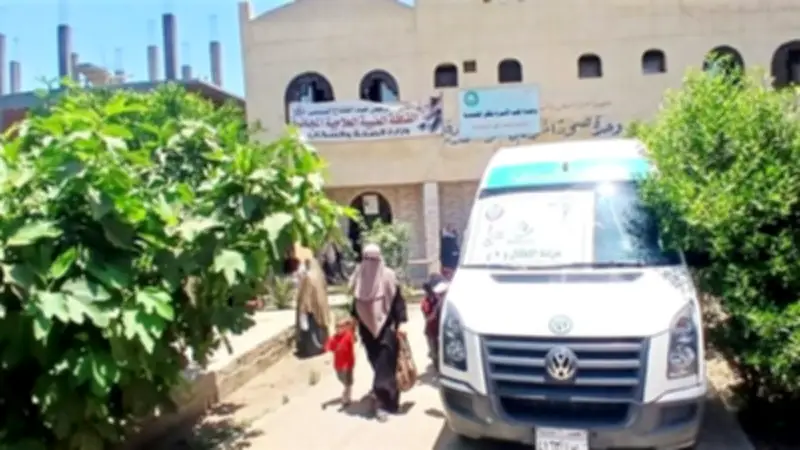2640 خدمة طبية مجانية لأهالي ميت غمر في قافلة بالدقهلية
