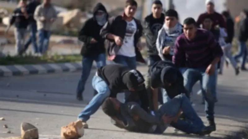 إصابة 3 فلسطينيين من عائلة واحدة برصاص الاحتلال جنوب الخليل
