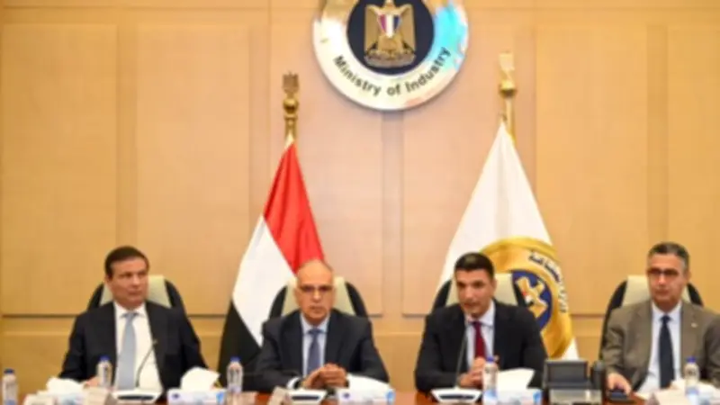 4 وزارات تضع خريطة للغذاء والمياه لتعظيم القيمة المضافة في الصناعات الغذائية