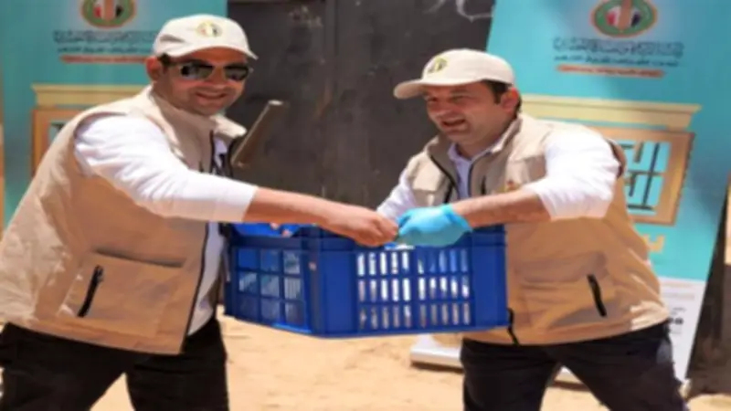 بيت الزكاة يوزع لحوم الأضاحي على 4000 أسرة بمطروح في عيد الأضحى