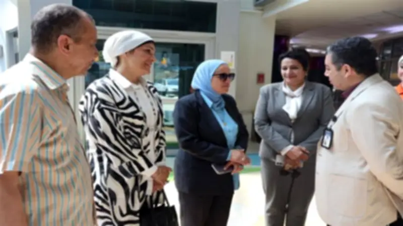 مدير تعليم القاهرة تتابع امتحانات الإعدادية في مستشفى 57357 وتدعم الطلاب