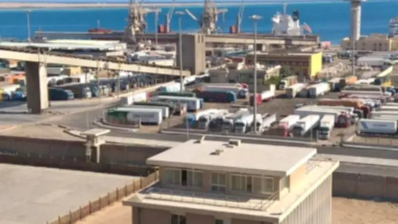 تداول 6 آلاف طن بضائع عامة ومتنوعة بموانئ البحر الأحمر
