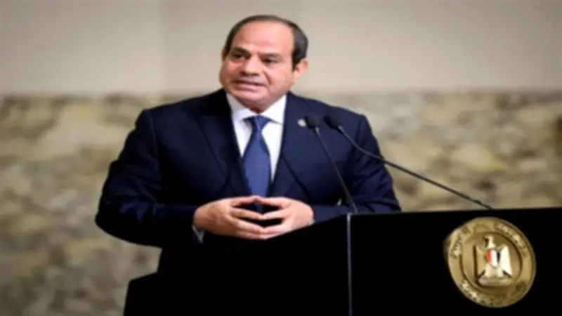 السيسي يصدق على قانون مد الدورة النقابية الحالية 6 أشهر