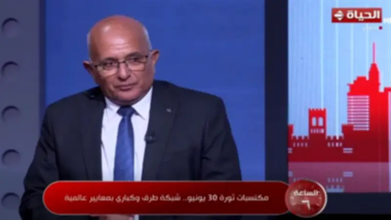 الأتوبيس الترددي يستوعب 60 راكبًا ويعادل 4 ميكروباصات