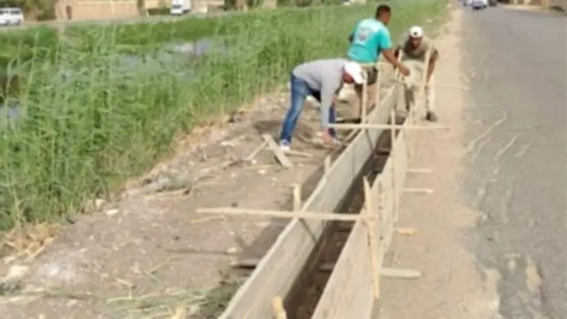 بعد مصرع 7 أفراد.. بدء إنشاء سور حماية على ترعة المريوطية بالبدرشين