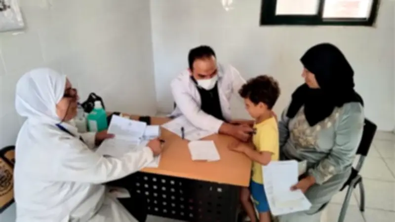 الكشف على 7558 مواطناً خلال قوافل طبية مجانية في كفر الشيخ خلال مايو