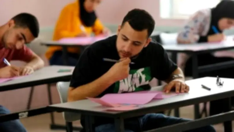 انطلاق امتحانات الدبلومات الفنية غداً لـ821 ألف طالب في 2506 لجنة