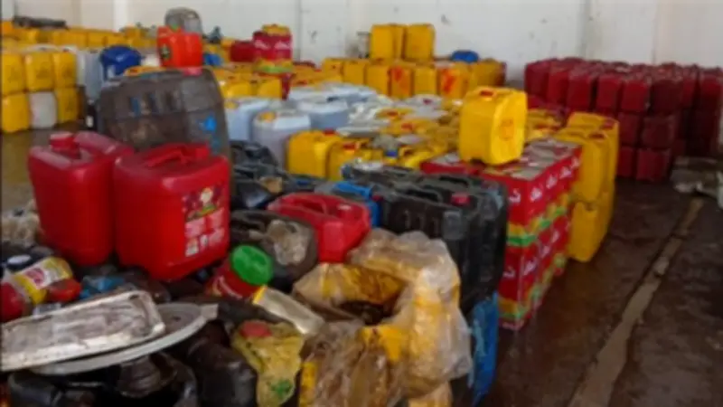 ضبط 85 طن زيوت طعام مستعملة قبل إعادة تدويرها بأسيوط