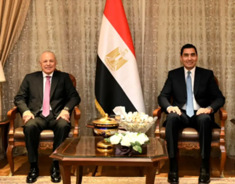 أبو ريدة يهنئ جوه نبيل بانتخابه رئيساً للجنة الحوكمة الدولية للتربية البدنية والرياضة