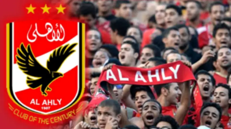 بشرى سارة لجماهير الأهلي: تجديد عقد حسين الشحات موسمين