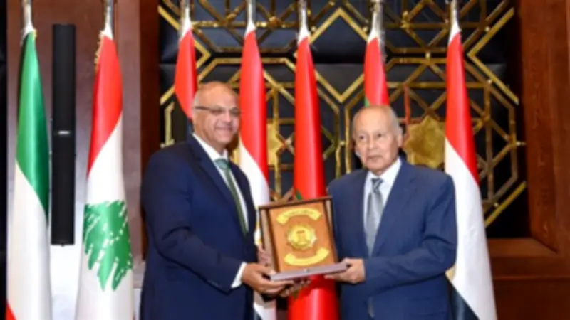 محافظ الإسكندرية يشهد تكريم أبو الغيط وتخرج الدفعة 105 بكلية النقل البحري