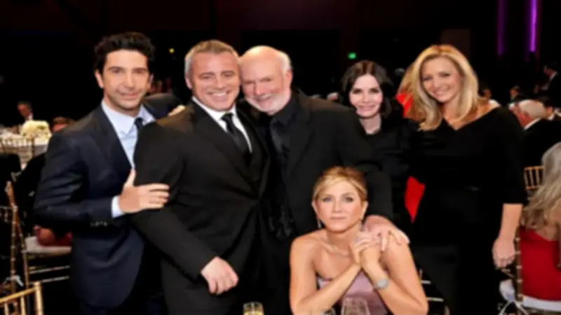 بعد وفاته.. معلومات عن المخرج الأمريكي جيمس بوروز مخرج مسلسل Friends