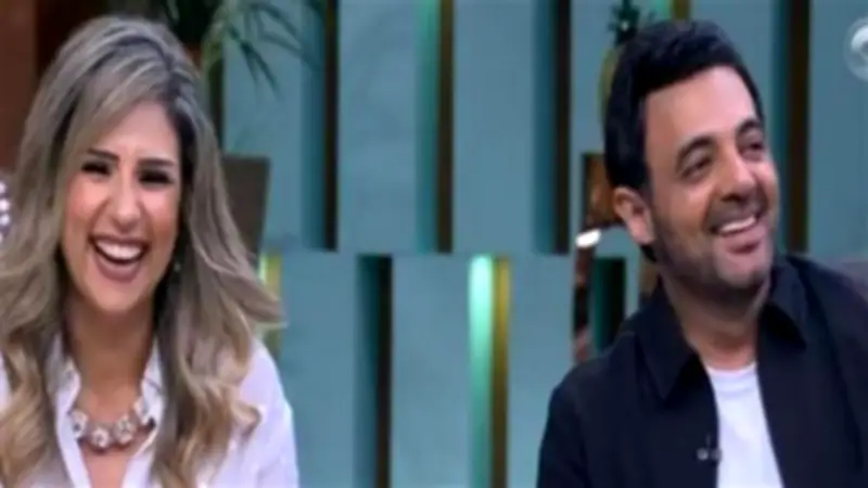 عمرو محمود ياسين يصف رحلة علاج زوجته من السرطان بـ"المرعبة" ويكشف تفاصيل مؤثرة